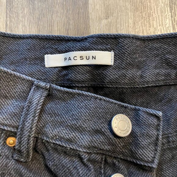 PacSun 90s Girlfriend Denim Jean Shorts Size 22 Black - Picture 2 of 8